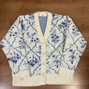 FURFUR 꽃무늬 가디건 화이트/블루