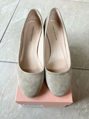 [ 새상품급 ] FABIO RUSCONI 스웨이드 펌프스