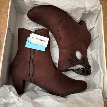 새상품급 사이드 리본 숏부츠