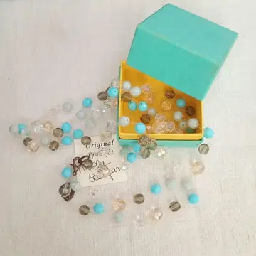 밀리 카레가리 롱 목걸이