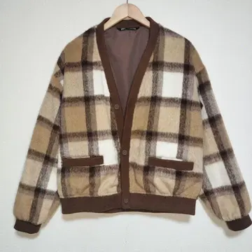 ZARA 체크 무늬 가디건 M 사이즈