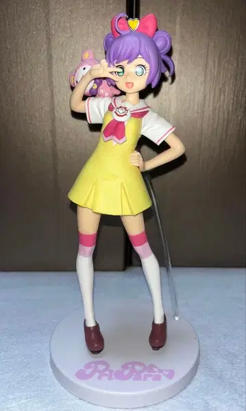 프리파라 프리미엄 피규어 마나카 라라 with 곰