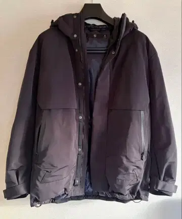 UNIQLO+J 하이브리드 다운 오버사이즈 파카 M 사이즈 블랙