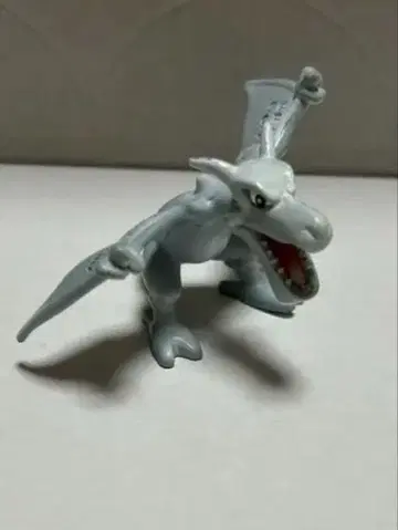 몬코레 프테라 피규어 포켓몬