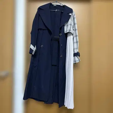 REDYAZEL 네이비 트렌치코트