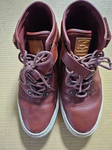 LACOSTE 브라운 하이컷 스니커즈 27.5