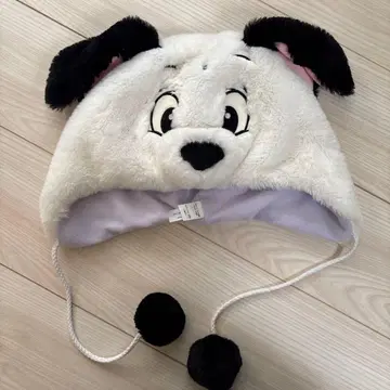 강아지 캐릭터 모자 귀 포함 폼폼 포함