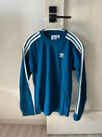 adidas 긴팔 T셔츠 XS