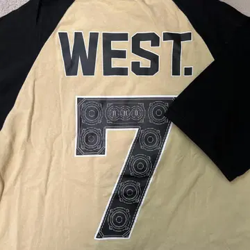 A.H.O. WEST. LIVE TOUR 2025 티셔츠