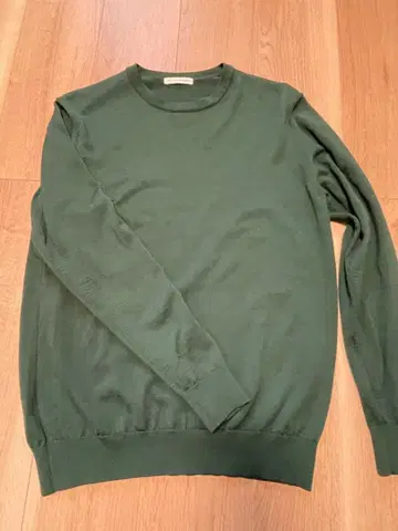 유나이티드 애로우즈 다크 그린 크루넥 스웨터 M