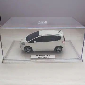 혼다 FIT 타프타 화이트 미니카