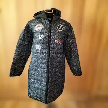 드럭 스토어즈 올 패턴 와펜 다운 코트