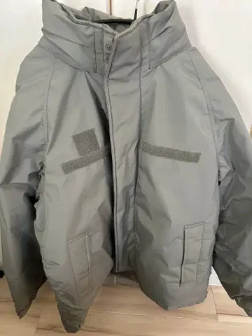 +phenix WINDSTOPPER 그레이 다운 자켓 Medium