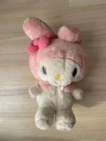 마이멜로디 앉은 봉제 인형