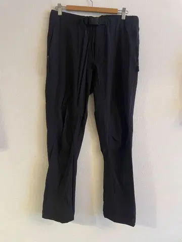 C.E cavempt 나일론 스트레치 팬츠 블랙