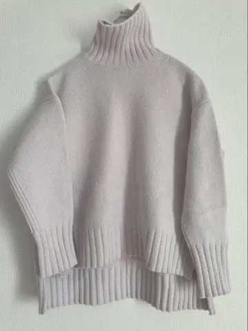 MACPHEE 라무 캐시미어 터틀 S 사이즈