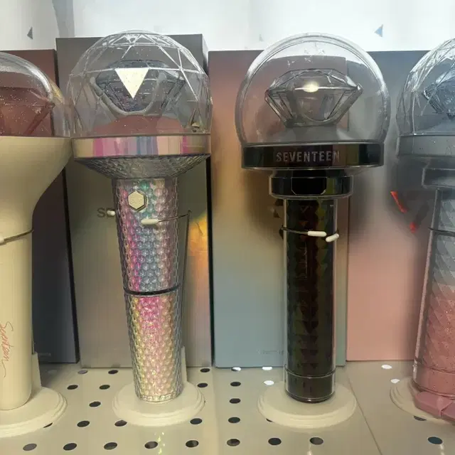 세븐틴 응원봉 캐럿봉 모든 종류 일괄 양도 판매 구럿봉 뉴뉴럿봉 10주년