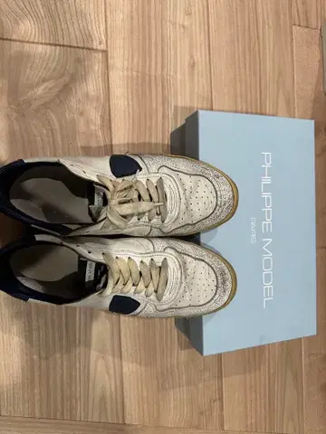 PHILIPPE MODEL 스니커즈 화이트/네이비 LKLU CL01