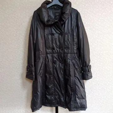 ARARIS 블랙 다운 자켓