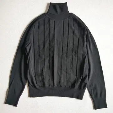 크루치아니 터틀넥 니트 하이 게이지 입체 블랙