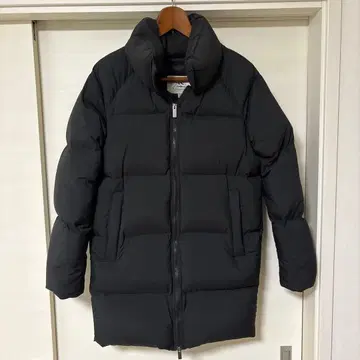 PYRENEX 블랙 다운 자켓 barrow 피레넥스