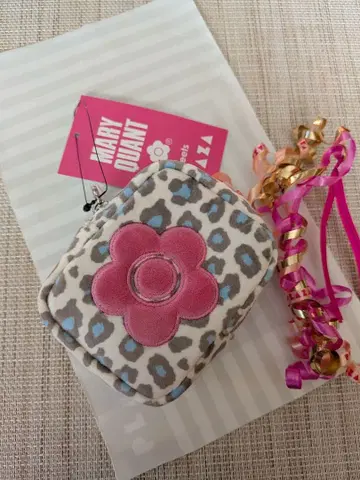 [택 포함 새상품] PLAZA 한정판 마리콴트 레오파드 카라비너 파우치