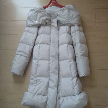 롱 다운 코트 비쥬 포함