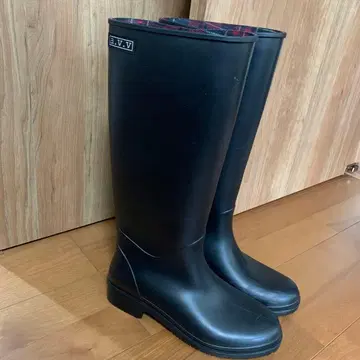 a.v.v 블랙 롱 부츠