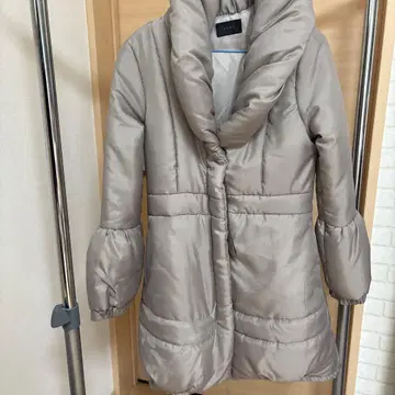 택 포함 미사용품 이브스 코트