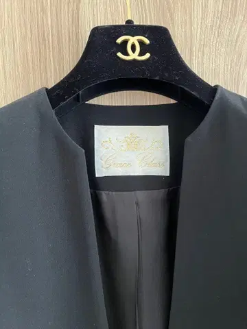 Grace Class 노카라 자켓 브라