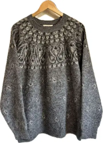 ELEPHANT BRAND for monkey time