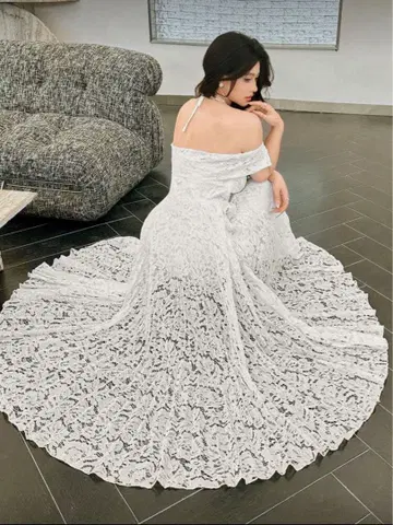 화이트 레이스 오프숄더 롱 드레스