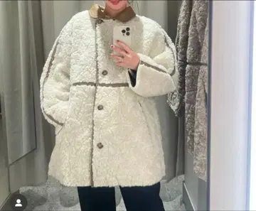 H&M 플러피 코트 화이트