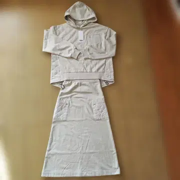 AZUL 후드 부착 셋업 퀼팅 디자인 후디 미사용 새상품