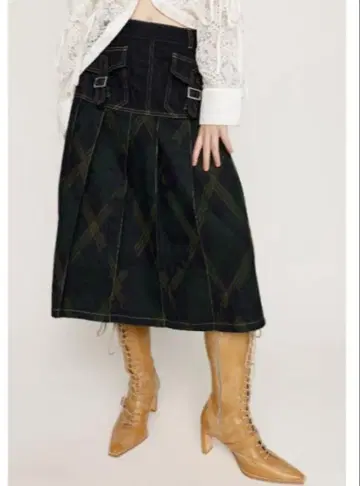 SLY L/W 오버 다이 플리츠 미들 스커트