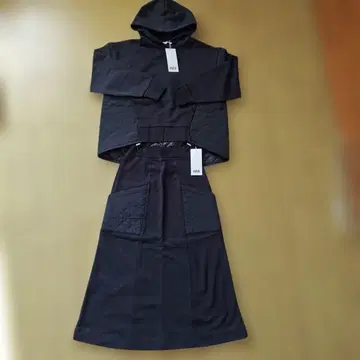 AZUL 퀼팅 디자인 후디 스커트 셋업 S 미사용 새상품