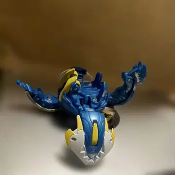 바쿠간 성 아쿠아스