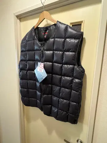 미사용 새상품 WESTERN MOUNTAINEERING 다운 베스트 XL