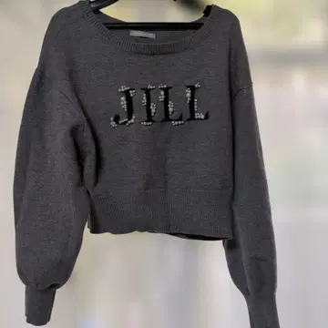JILL STUART 질스튜어트 펄 장식 크롭 니트