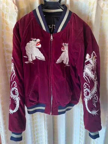 스카잔 버건디 자수