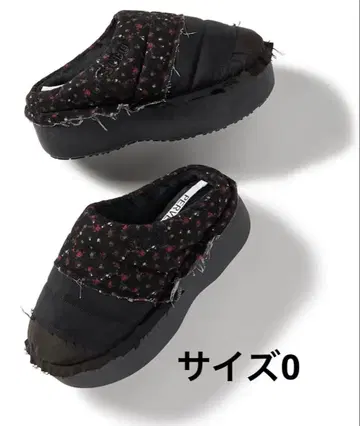 SUBU x PERVERZE 블랙 플라워 슬리퍼