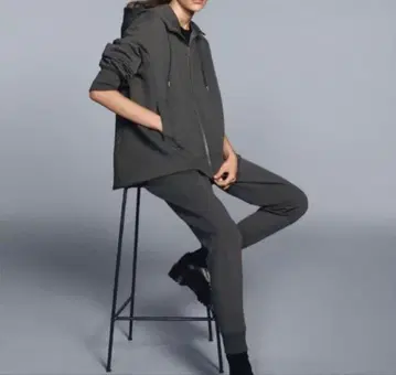 유니클로+J 드라이 맨투맨 풀 집업 후드티 & 스웨트 팬츠 세트 XL