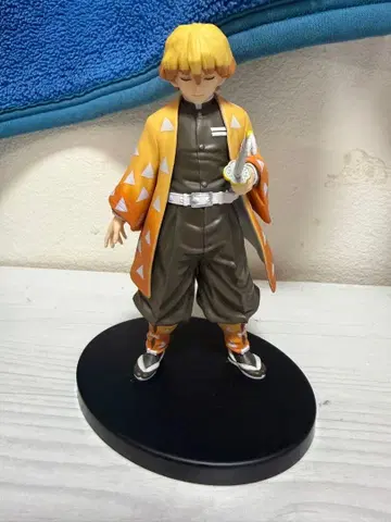 아가츠마 젠이츠 귀멸의 칼날 키즈나노소우 제31형 피규어 상자 없음