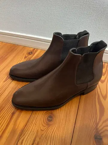 새상품급 바니스뉴욕 다크 브라운 사이드 고어 부츠 가죽 사이즈 7