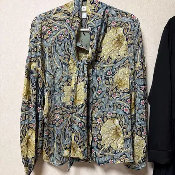 H&M 윌리엄 모리스 보타니컬 보타이 블라우스 38 모리스