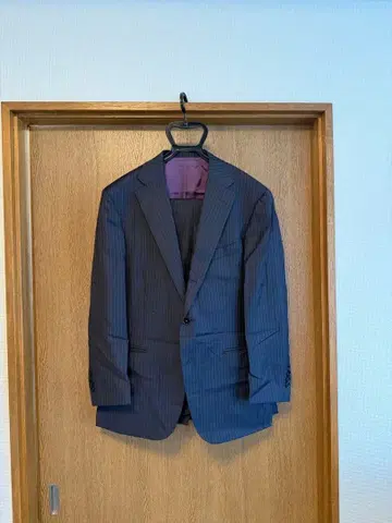 새상품급 BEAMS F 수트 셋업 섀도우 스트라이프 블랙 안감 보라색 S
