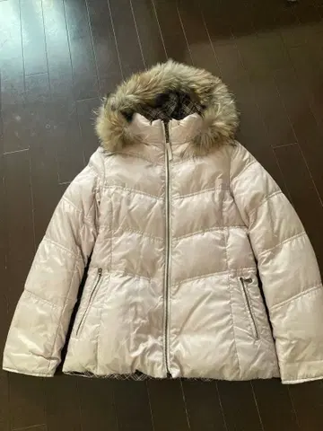 쿠미쿄쿠 KUMIKYOKU 베이지 다운 자켓 퍼 포함