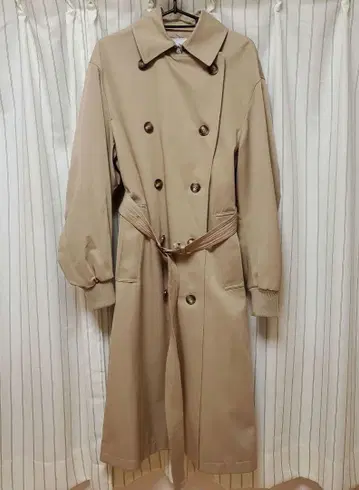 ZARA 플리츠 트렌치코트