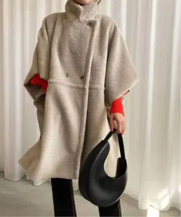 [ 새상품급 ] Ameri VINTAGE 리버서블 보아 판초 코트