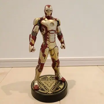 아이언맨 피규어
